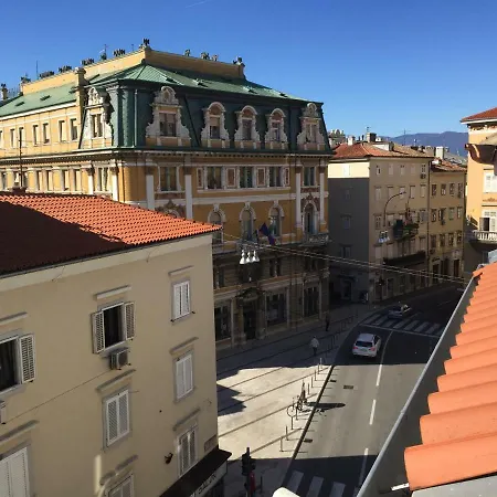 Charming Rijeka City Center Apartment Renee-3