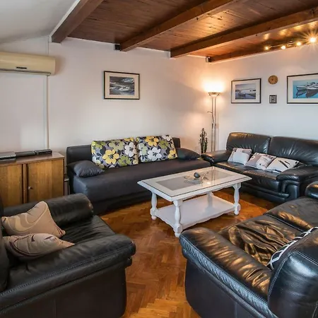 Apartment Belvedere With Seaview-2
