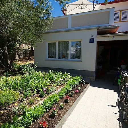 Balen Guest House-2