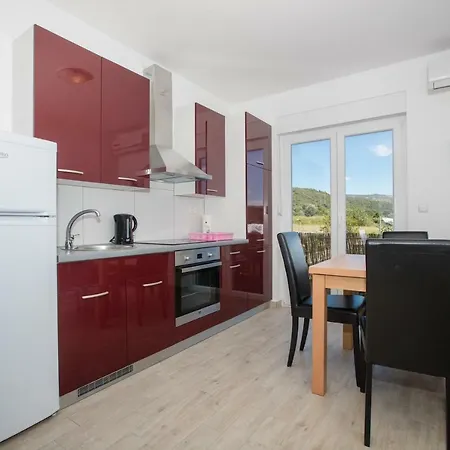 Apartments Petrusic-2