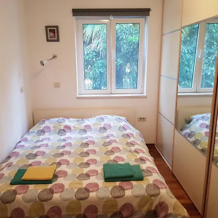 Sunny Apartment 150 M From The Sea-2