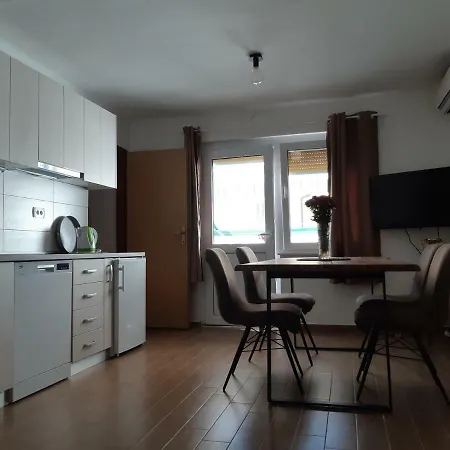 Apartment Nada-2