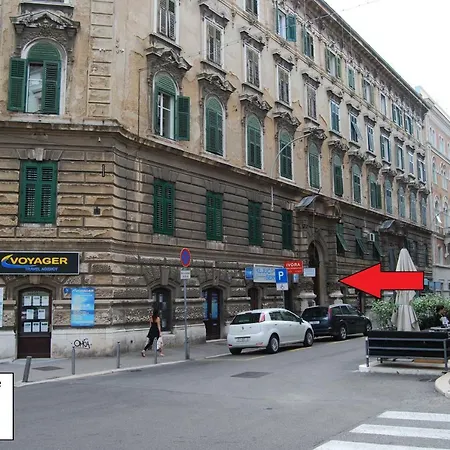 Apartment Dolac In Center Of Town-2