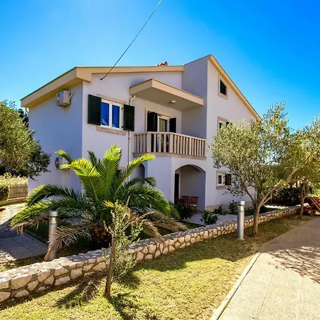 Villas Rab Palit-2