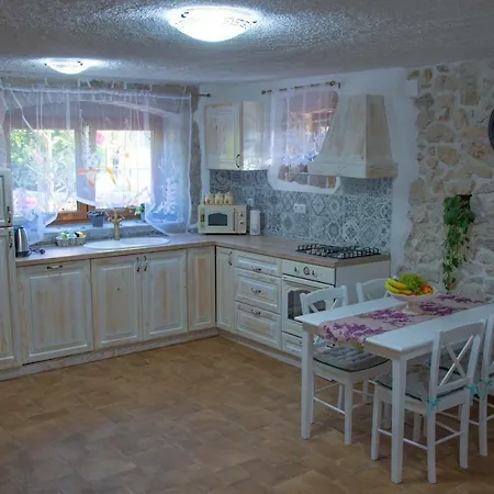 Traditional Stone House St.Anton-2