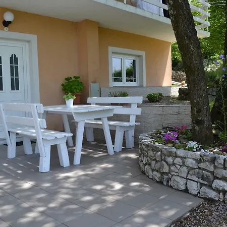 Apartman Kamenar-2
