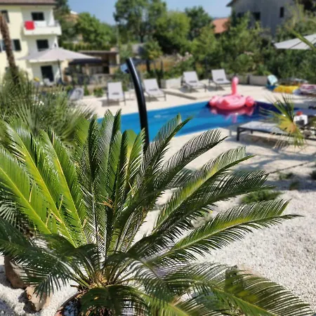 Villa Jolly-2