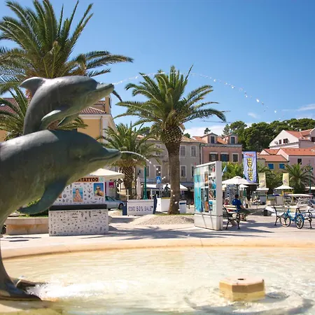Buga Apartment In Center Of Mali Losinj-3