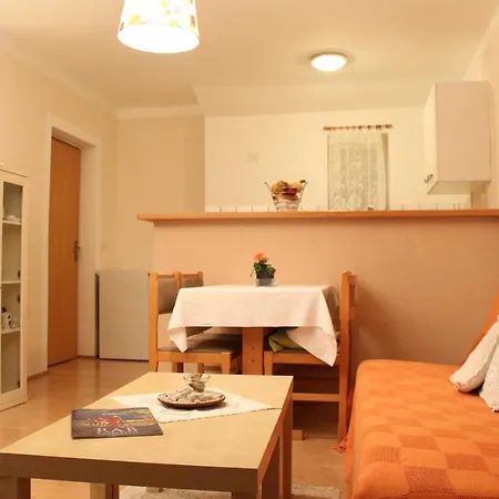Haus Mandarina-2