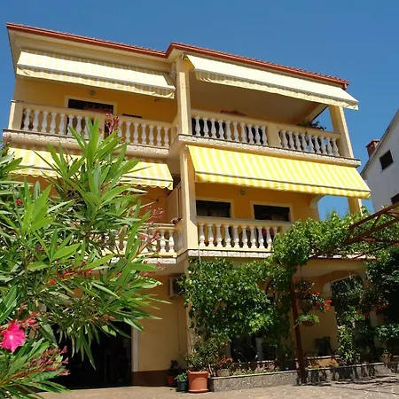 Apartment Nevelina-3