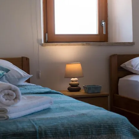 Holiday home Verin-2