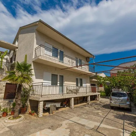 Apartment Darinka 1-3