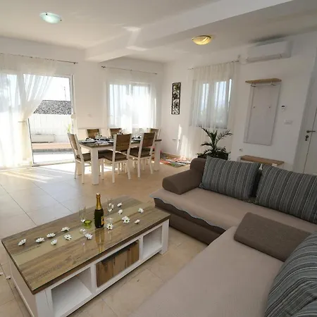 Apartment Libra-3