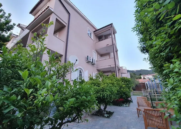 Apartments Relax 1 Banjol