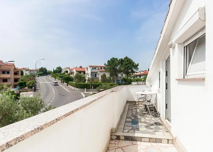 Apartments & Rooms Strcic Petra Krk Town