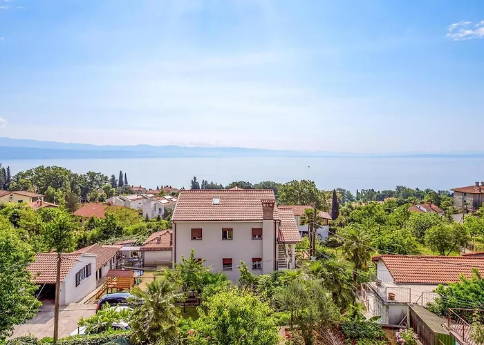 Stunning Apartment In Opatija With House Sea View
