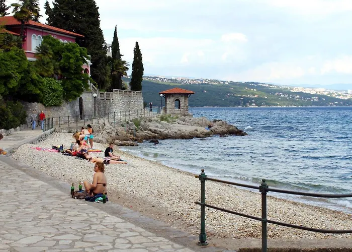 Huisdiervriedelijke Apartments With Wifi Opatija - Volosko, Opatija - 18675