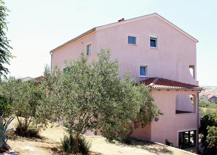 Apartments And Rooms With Parking Space Barbat, Rab - 5070 Barbat na Rabu