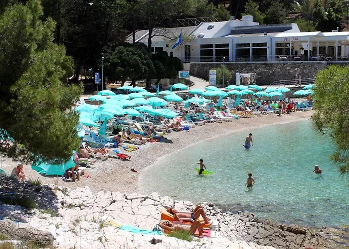 Apartments And Rooms By The Sea Mali Lošinj