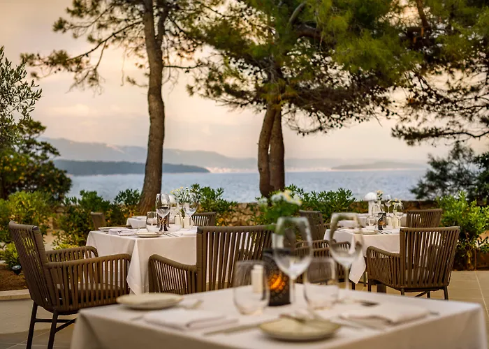 Rab Island Pet Friendly Lodging and Hotels near Kuca Rabske Torte