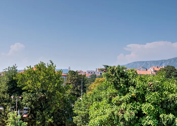 Novi Vinodolski Hotels