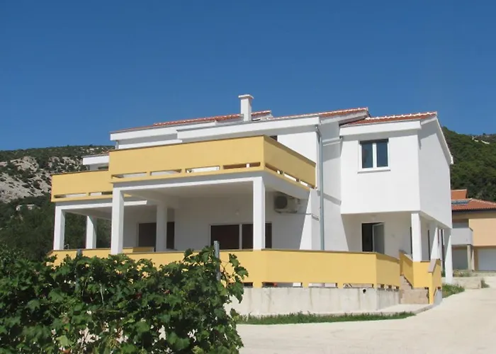 Apartments Pijaza Banjol