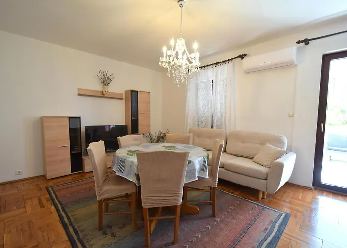 Apartments Petrovic Malinska