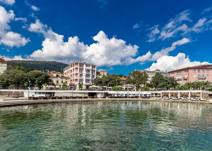 Pet friendly Carnaro Apartment Opatija