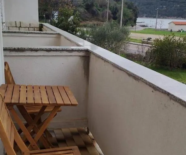 Apartments And Rooms By The Sea Kampor, Rab - 12473