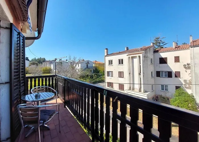Apartment And Room Marica Punat