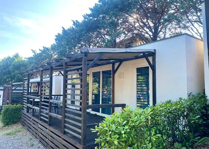 Mobile Homes Selce