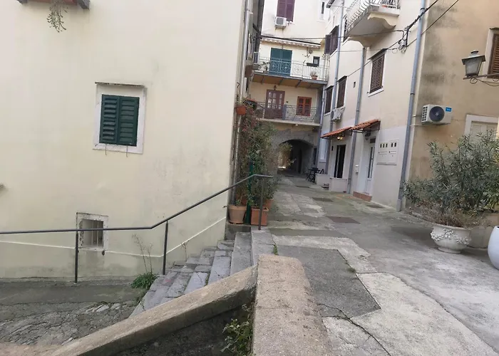 Apartment Zlatko , Ten Steps To The Sea Opatija