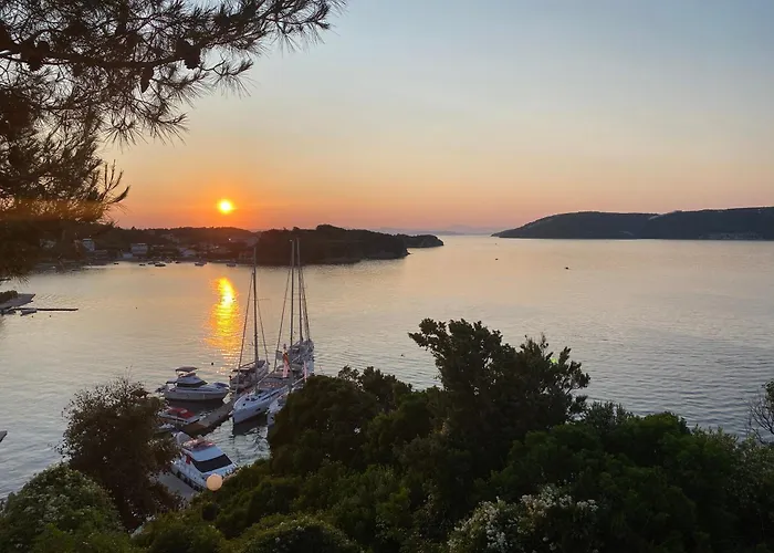 Apartements And Rooms Next To The Sea - Belveder Rab Sea And Sunset Wiew Supetarska Draga