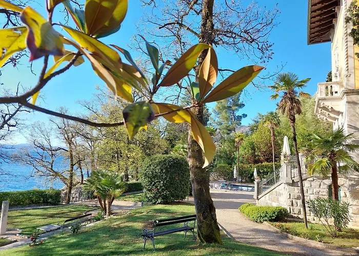 Hotel nel centro storico di Laurana
