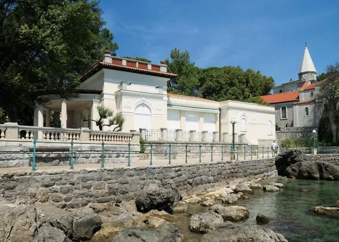 Apartment In Opatija With Sea View, Balcony, Air Conditioning, Wi-Fi admite animales