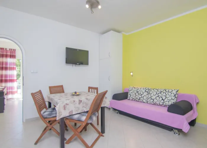Apartment Kirby Krk Town che accetta animali