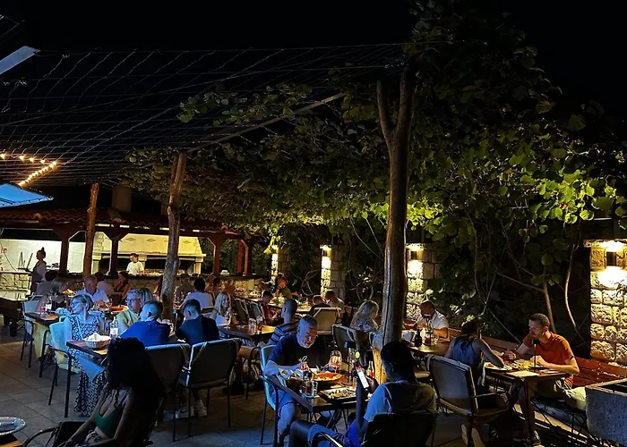 Cres Hotels