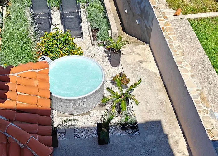 Rab Town Family villas
