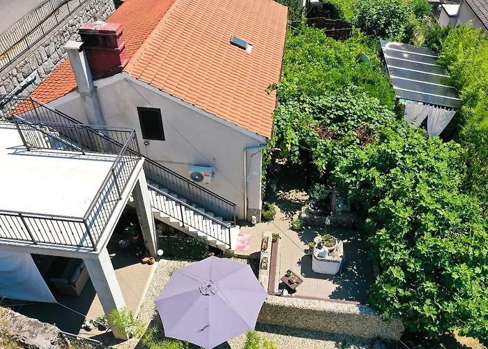 Haustierfreundliches Holiday Home Inga With Free Private Parking Rijeka