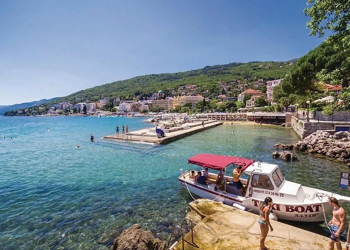 Amazing Apartment In Opatija With Wifi admite animales
