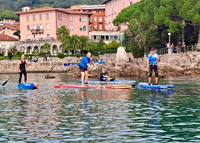 Apartments Matacin With Sea View Opatija acceptant les animaux