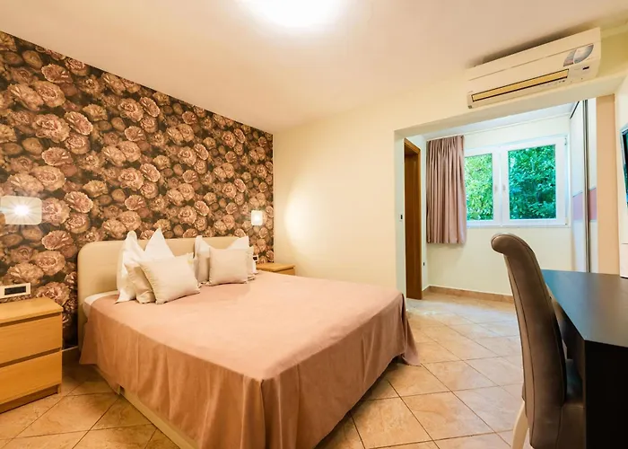 Bed & Breakfast Villa Terezija Baška