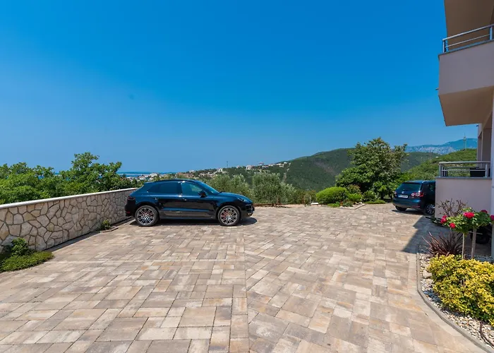 Villa San Antonio Apartments By Aneo Travel Crikvenica