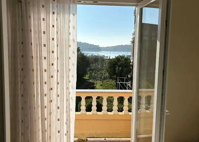 Guest House Sandra Rab Town