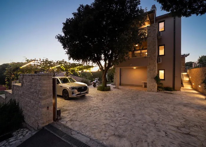 Perec Apartments Novi Vinodolski