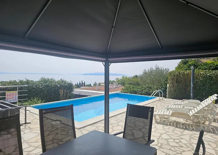 Apartment Grozic Opatija - A2 che accetta animali