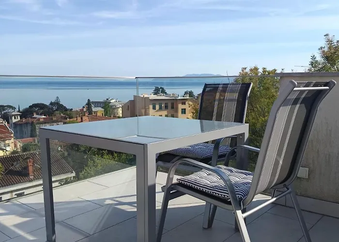 Beautiful View Apt 1 Opatija acceptant les animaux