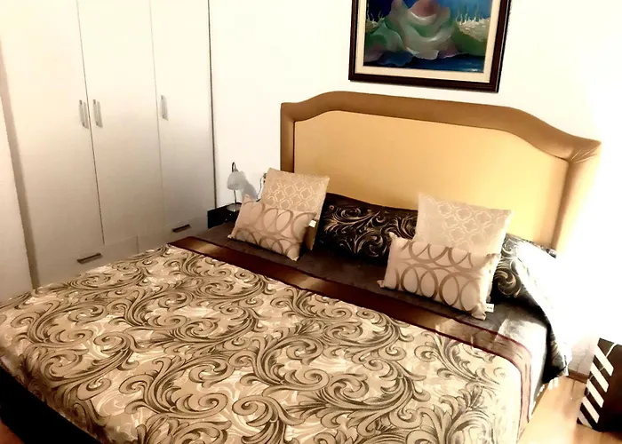 Pet friendly Apartments Rozic Rab Town