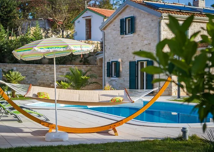 Villa Stonegate Estate - Bonus, Dvije Vile Jedna Cijena! Abbazia con Piscina