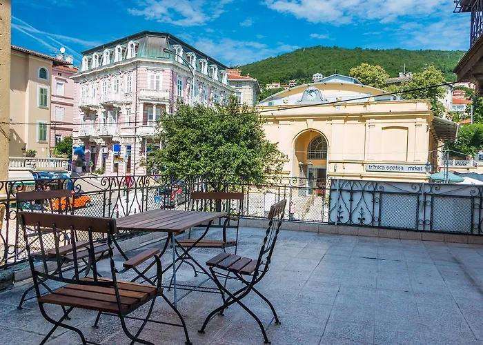 Sunny Apartment Anamaria Opatija